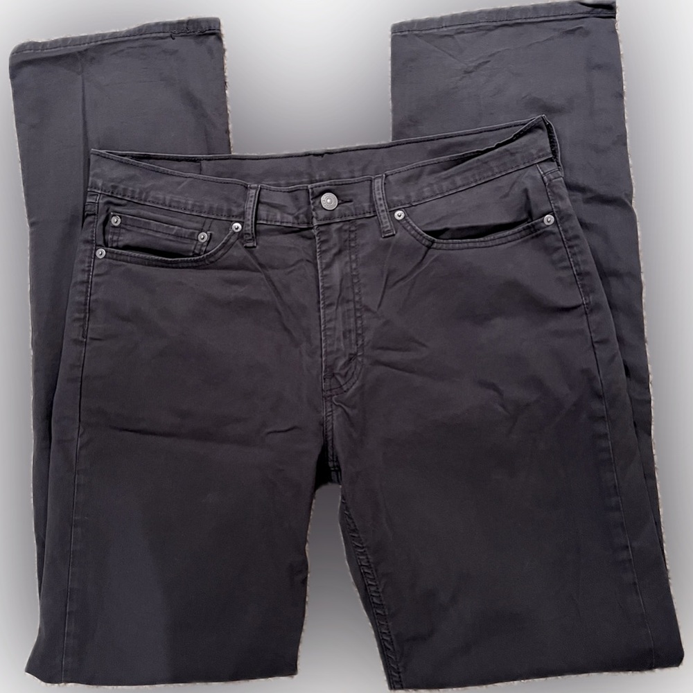 Black Levi’s 514 Pants - Such a Classic!
